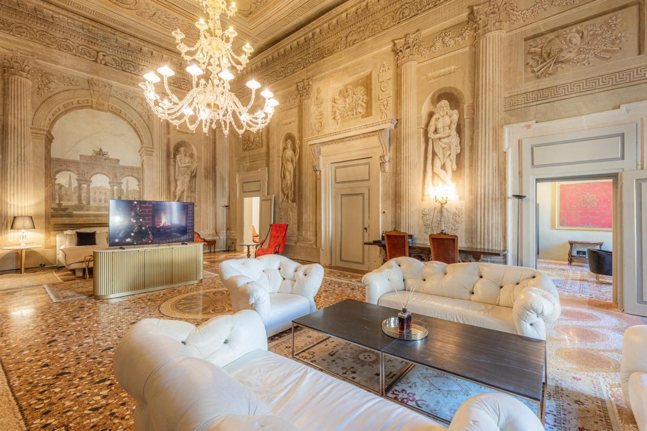Corte Realdi - Palazzo Camozzini Верона Екстериор снимка