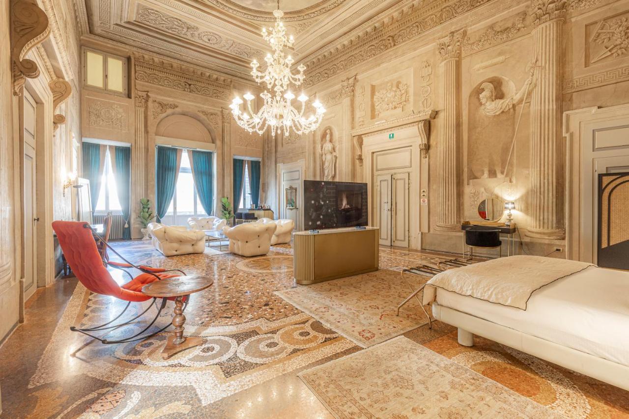 Corte Realdi - Palazzo Camozzini Верона Екстериор снимка
